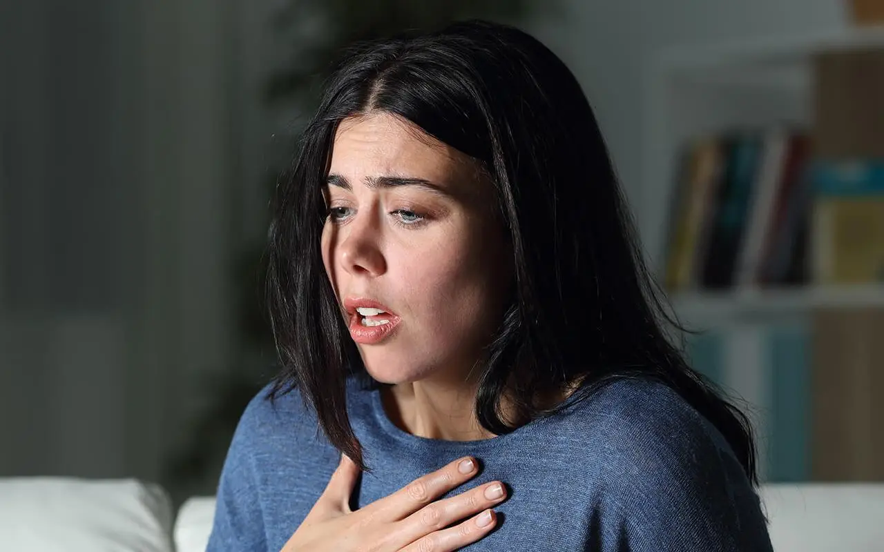 Non riesci a respirare bene? Ecco cosa mettere sul petto per liberare subito le vie respiratorie