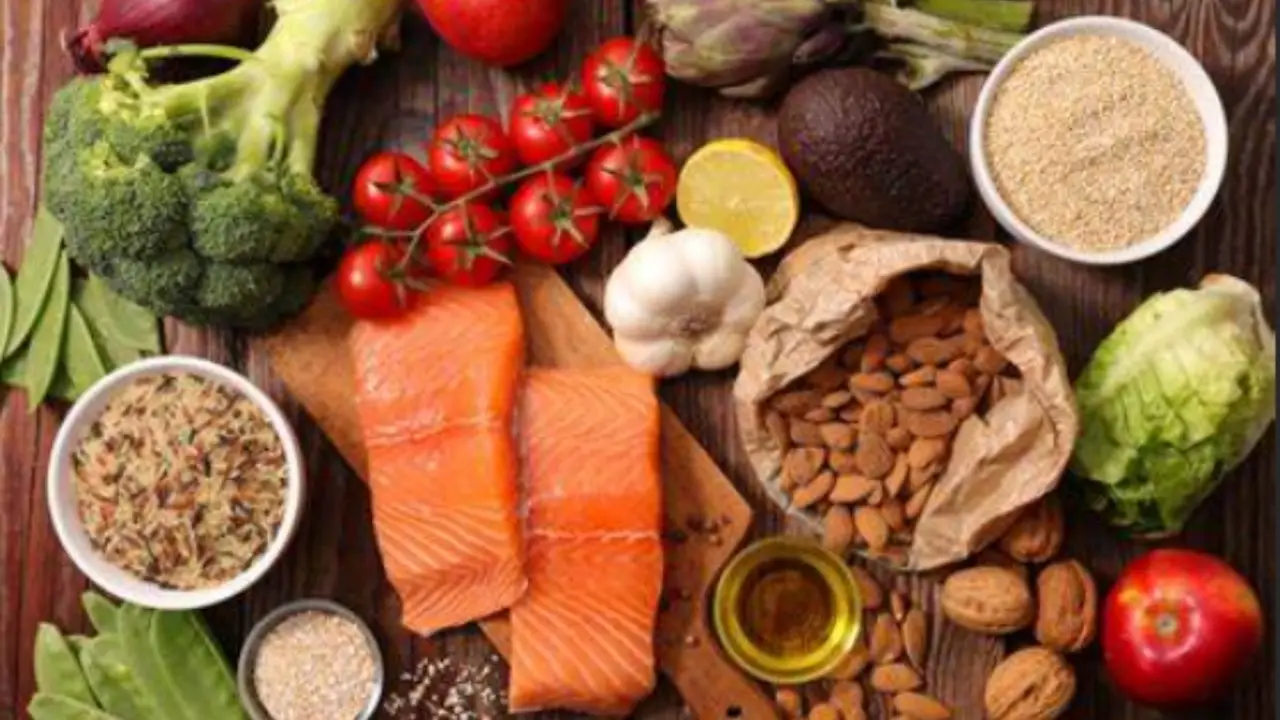 Non solo vivi più a lungo: ecco i 5 benefici sorprendenti di una corretta alimentazione